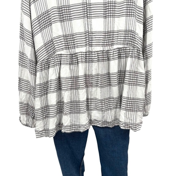Lane Bryant Women’s Plaid Peplum Faux Wrap Top Gray & White Plus Size 16 - Picture 6 of 11